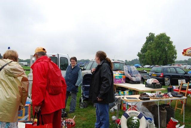 vide grenier (12).jpg